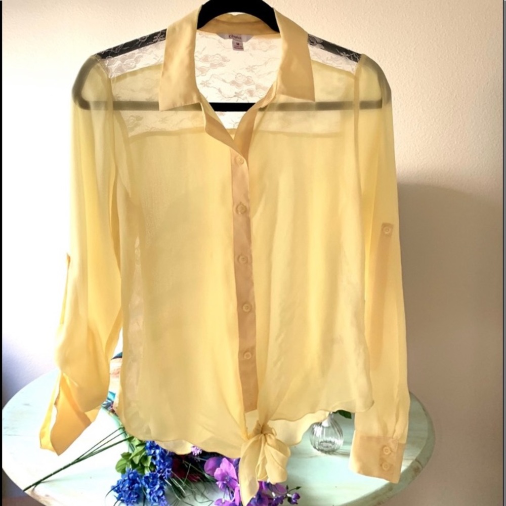 Candie’s Lemon Yellow Blouse W/Lace M
